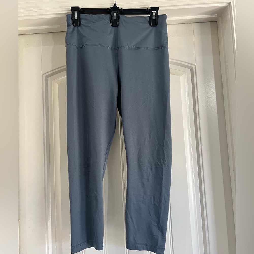 Velocity Leggings in Large and Gray/Blue in Color